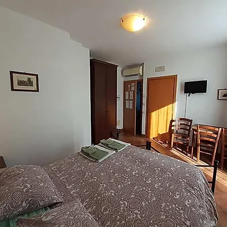 La Verbena 3*