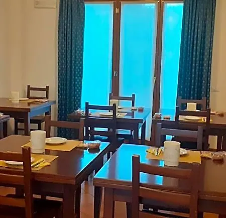 La Verbena Oda ve Kahvaltı