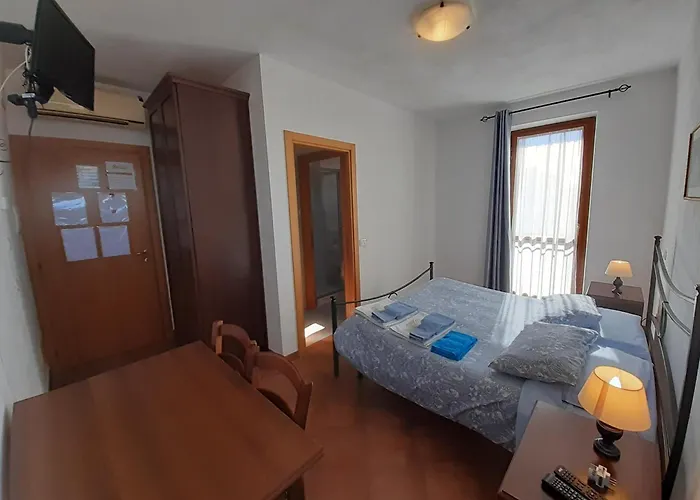 La Verbena Bed & Breakfast