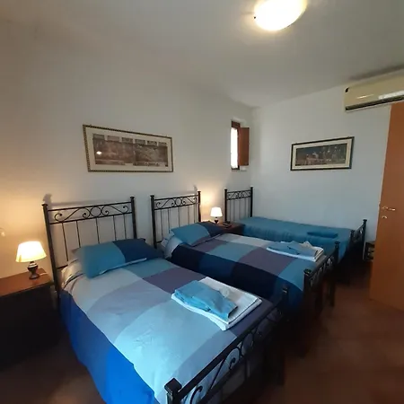 Oda ve Kahvaltı La Verbena